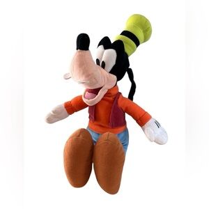 Disney Goofy Plush 17" Stuffed Animal